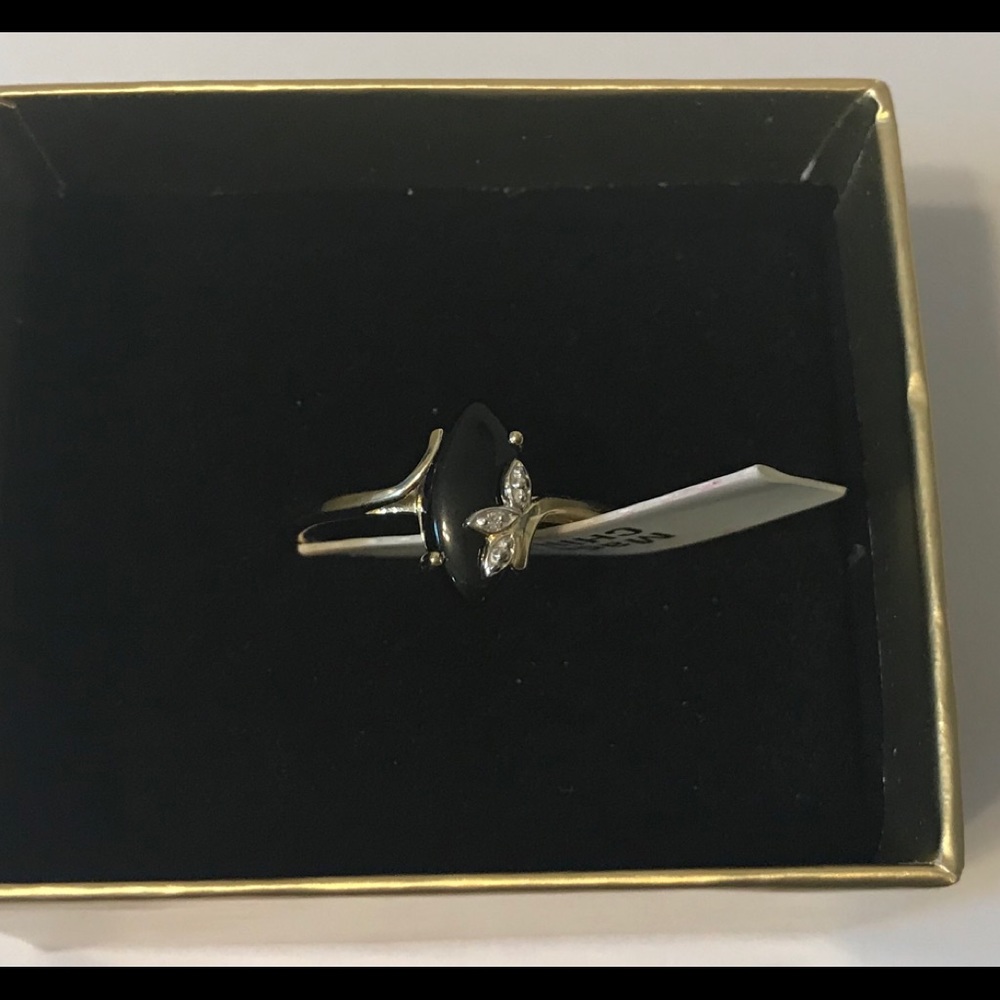 10K Yellow Gold Black Onyx Diamond-Accent Ring